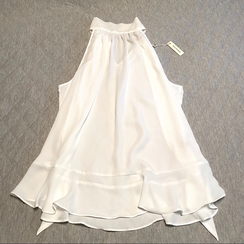 Max Studio sleeveless blouse